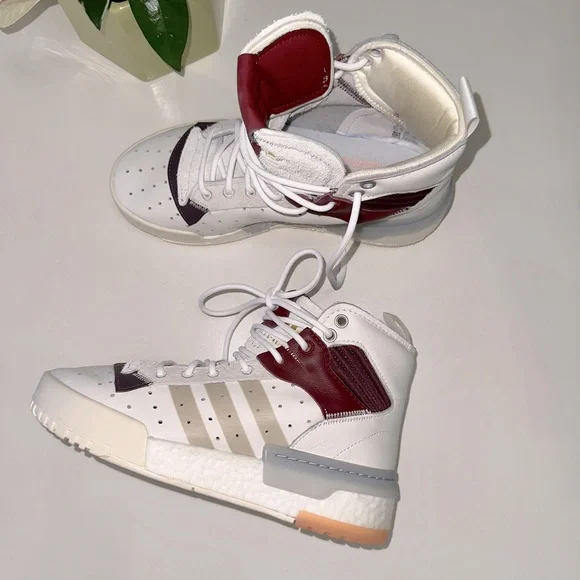 NWOB Adidas Rivalry RM - Picture 9 of 16